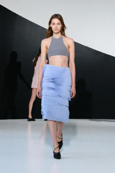 Look 35